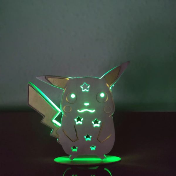 lampara de pikachu con luz verde